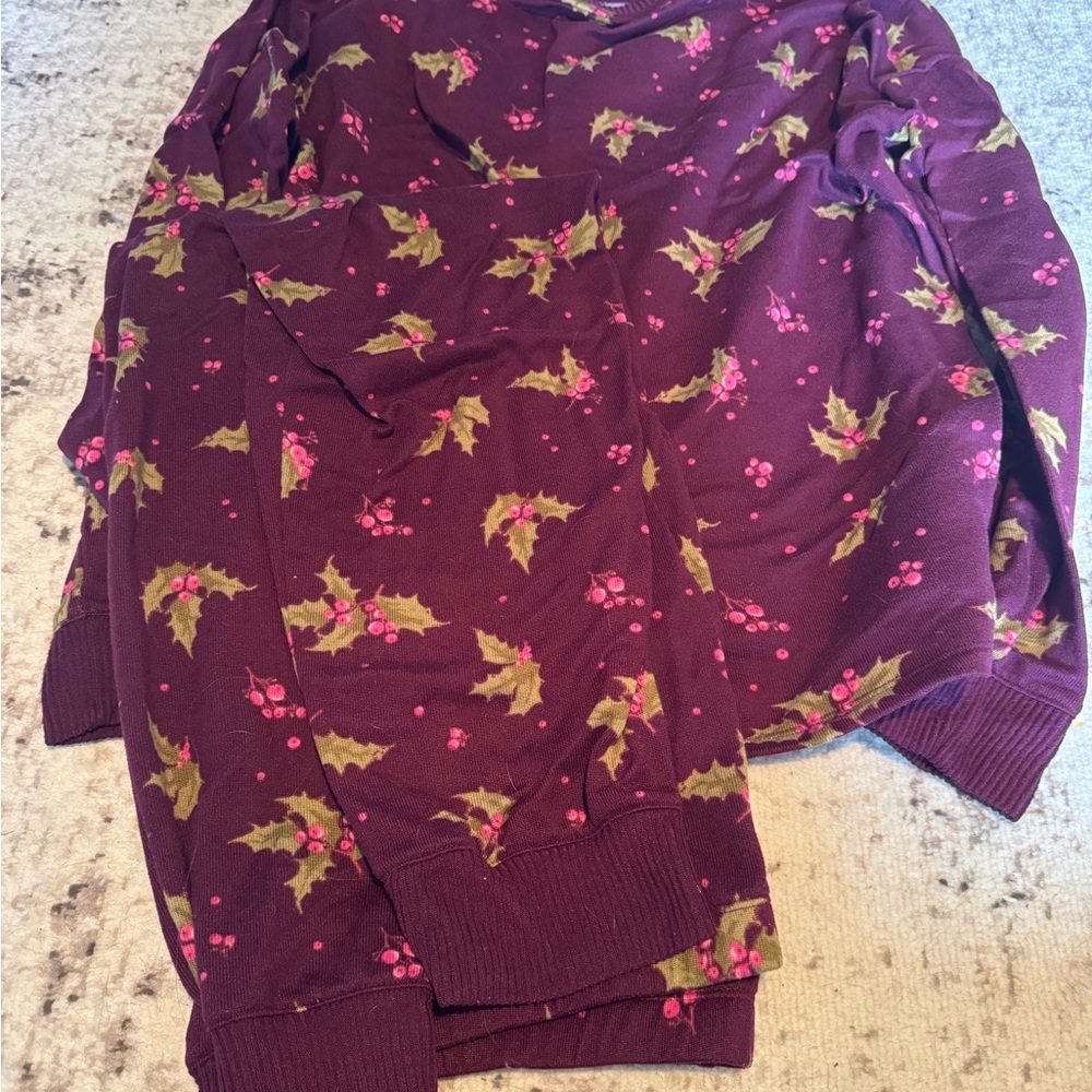 LC Lauren Conrad Burgundy Holly Print Pajama Set